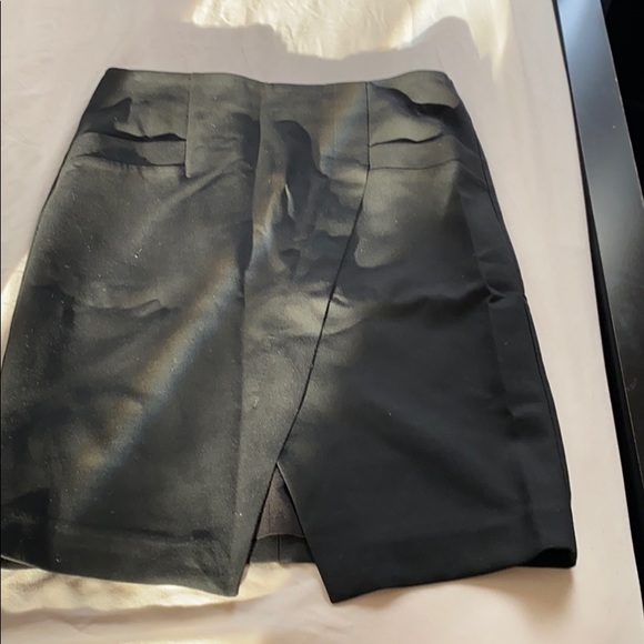 Black dress to the knee - Picture 1 of 1